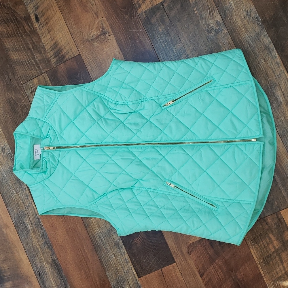 Crown & Ivy Light Seafoam Blue-Green Quilted Puffer Vest, Size Medium